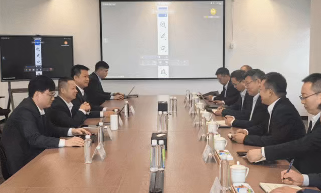 【集團(tuán)資訊】馬旭耀董事長(zhǎng)率隊(duì)訪問(wèn)蘇州匯川公司